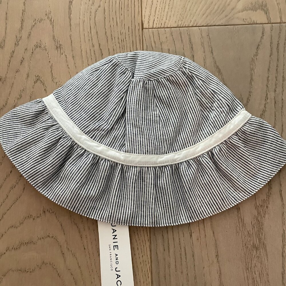 Janie and Jack sun hat - 18-24 months - Picture 2 of 2
